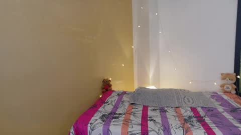 Kitty Zen online show from 04.10.26