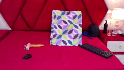 Luisa y Jairo online show from 10.14.25