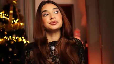 Snapshot of kity_sweet chatting on 12.16.25 Erika online show from 12.16.25