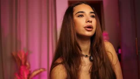 Snapshot of kity_sweet chatting on 01.15.26 Erika online show from 01.15.26