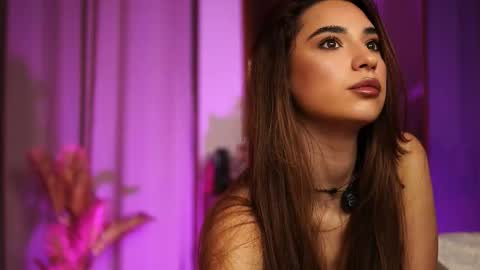 Snapshot of kity_sweet chatting on 02.01.26 Erika online show from 02.01.26