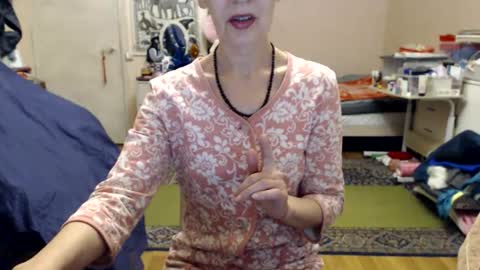 KiuminBerry online show from 12.27.24