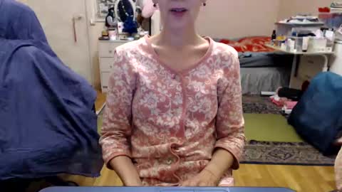 KiuminBerry online show from 01.13.25