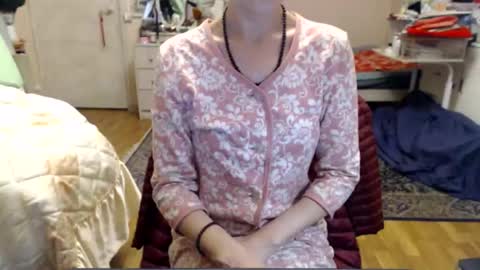 KiuminBerry online show from 10.11.25