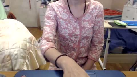 KiuminBerry online show from 11.02.25