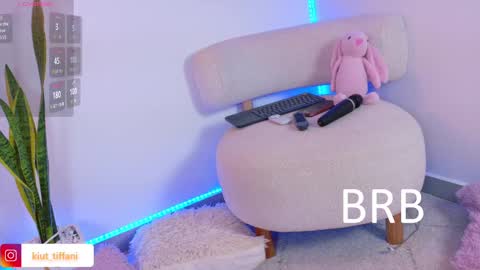  Tiffanii  online show from 10.10.25