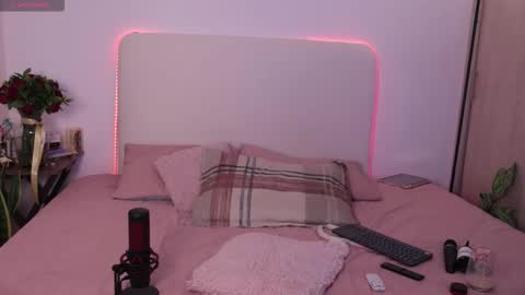  Tiffanii  online show from 02.20.26