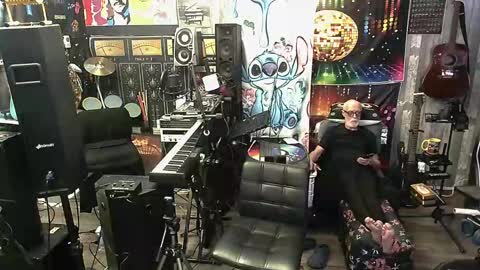 kiveuxmakeu online show from 11.09.25