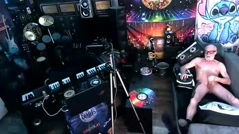 kiveuxmakeu online show from 03.04.26