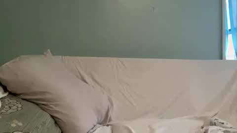 Snapshot of kivs19 chatting on 02.22.25 kivs19 online show from 02.22.25