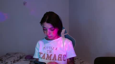 kiyu online show from 12.30.24