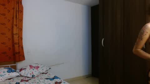 kiyu online show from 09.19.25