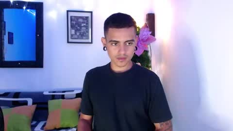 Snapshot of kizame___ chatting on 12.03.25 kizame___ online show from 12.03.25