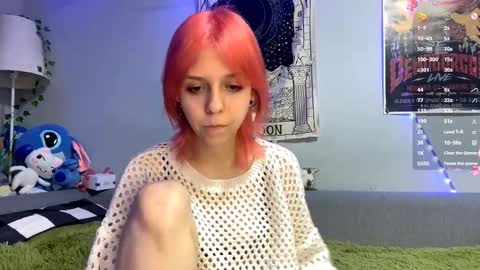 Snapshot of kizziequiroz chatting on 01.09.26 Luna online show from 01.09.26