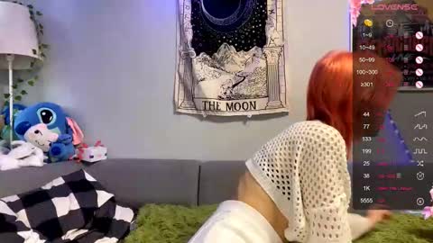 Snapshot of kizziequiroz chatting on 01.16.26 Luna online show from 01.16.26