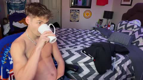 Kyle online show from 12.22.24