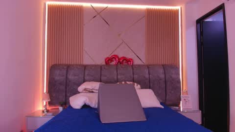 Kkira  online show from 03.01.26