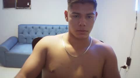 Snapshot of klars_mood chatting on 06.20.26 klars online show from 06.20.26