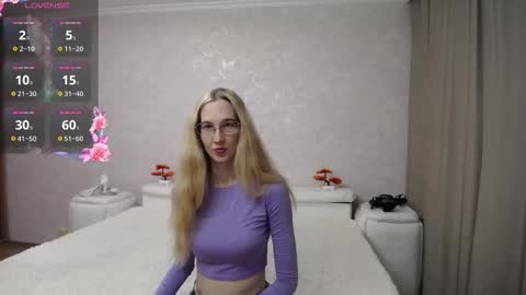 Klary online show from 12.14.25