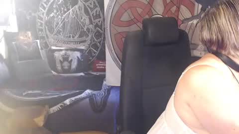 Snapshot of kleiner_teufel chatting on 07.01.26 Michelle online show from 07.01.26