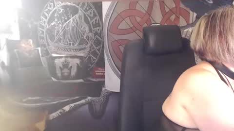 Snapshot of kleiner_teufel chatting on 07.01.26 Michelle online show from 07.01.26