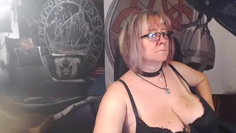 Snapshot of kleiner_teufel chatting on 07.09.26 Michelle online show from 07.09.26