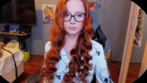 Snapshot of klementinagirl chatting on 02.23.25 Klementinafanslyklementina6661 online show from 02.23.25