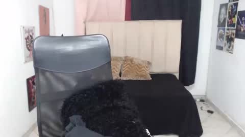 Snapshot of kleo_princess18 chatting on 01.30.25 kleo online show from 01.30.25