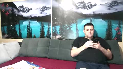 Kleosnow online show from 10.17.25