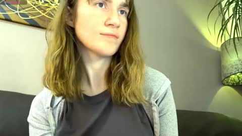 Kleya online show from 10.19.25