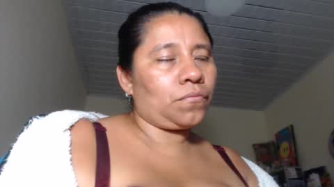 Kloe online show from 10.26.25