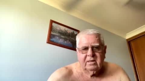 Aussiedude online show from 12.23.24