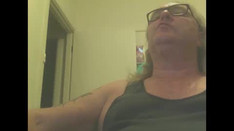 knobout online show from 02.05.25