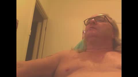 knobout online show from 03.05.25