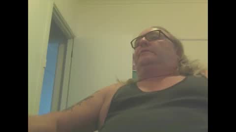 knobout online show from 03.08.25