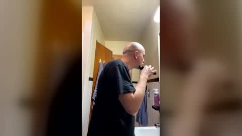 knotdaddy1983 online show from 04.05.26