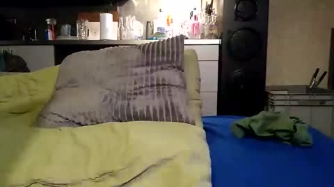 koelie1982 online show from 03.09.25