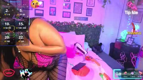 Snapshot of kokocherry00 chatting on 11.30.25 kokocherry00 online show from 11.30.25