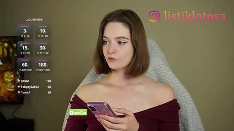 kokome21 online show from 10.24.25