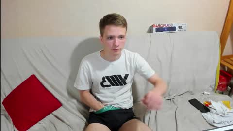 Snapshot of konnor_deviant chatting on 12.14.25 konnor_deviant online show from 12.14.25