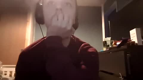 Snapshot of kookieskush chatting on 01.06.25 Kookies online show from 01.06.25