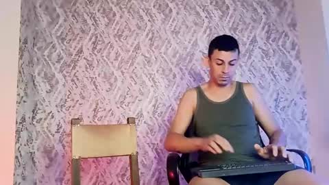 Snapshot of kopular chatting on 03.10.25 Diego y Edgar online show from 03.10.25