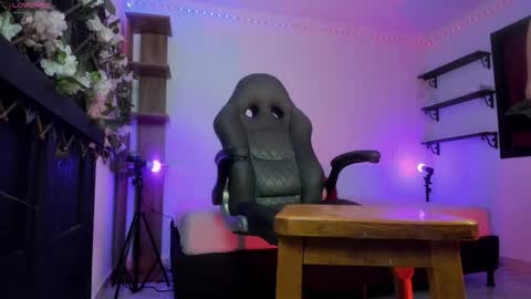 Kora Red online show from 11.30.25