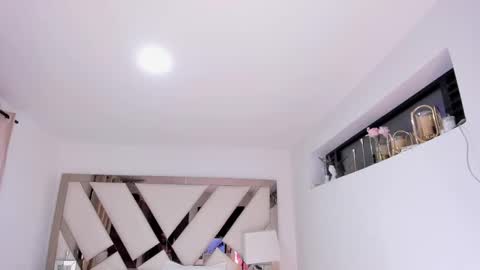 Koral Cuz online show from 10.25.25