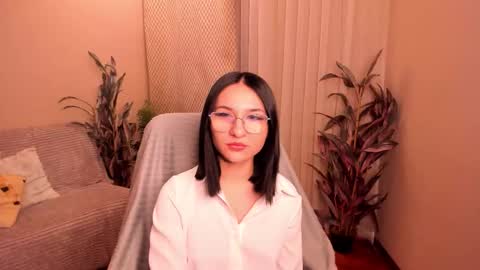KoraLina online show from 12.01.25