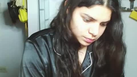 Karoll online show from 01.30.25