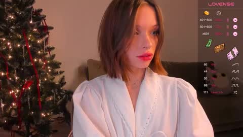 Snapshot of kossie_ chatting on 12.04.24 kossie_ online show from 12.04.24