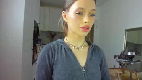 Snapshot of kossie_ chatting on 02.13.25 kossie_ online show from 02.13.25