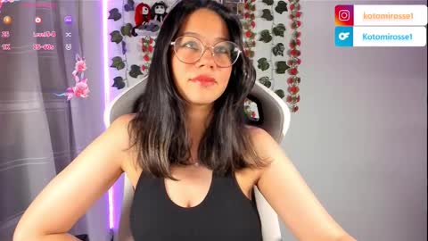 Snapshot of kotomi_rosse chatting on 01.17.25 Kotomi online show from 01.17.25