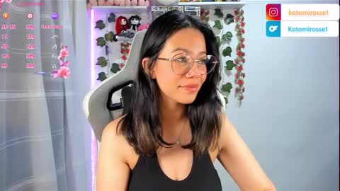 Snapshot of kotomi_rosse chatting on 01.17.25 Kotomi online show from 01.17.25